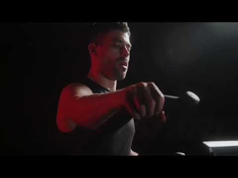 Spirit Fitness CE1000ENT crosstrainer in beeld