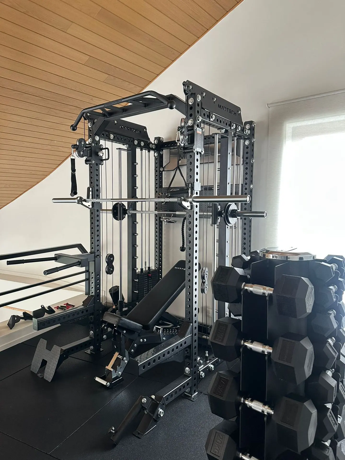 Martech M8 3IN1 rack